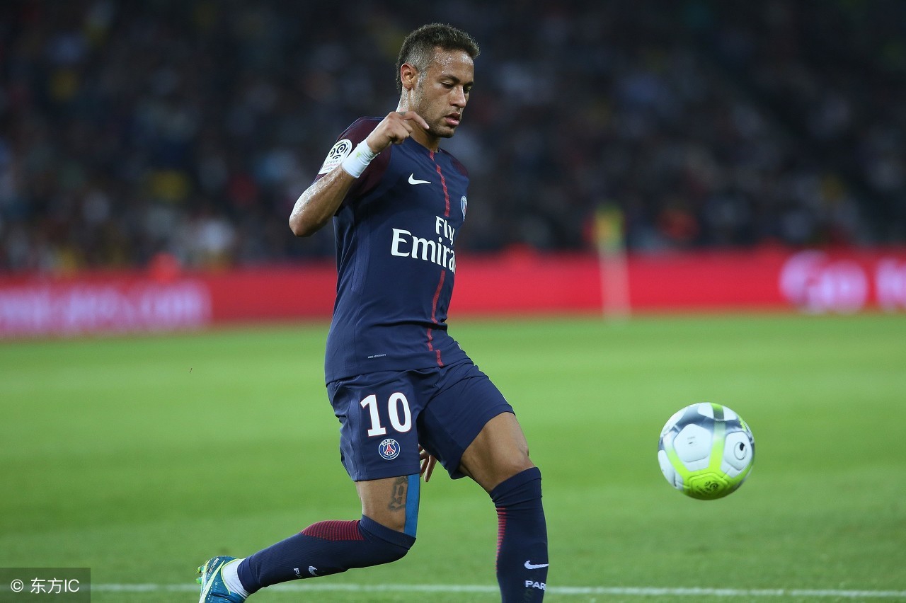 内马尔转会皇马传闻：‘沮丧’PSG主席联系皇马俱乐部
