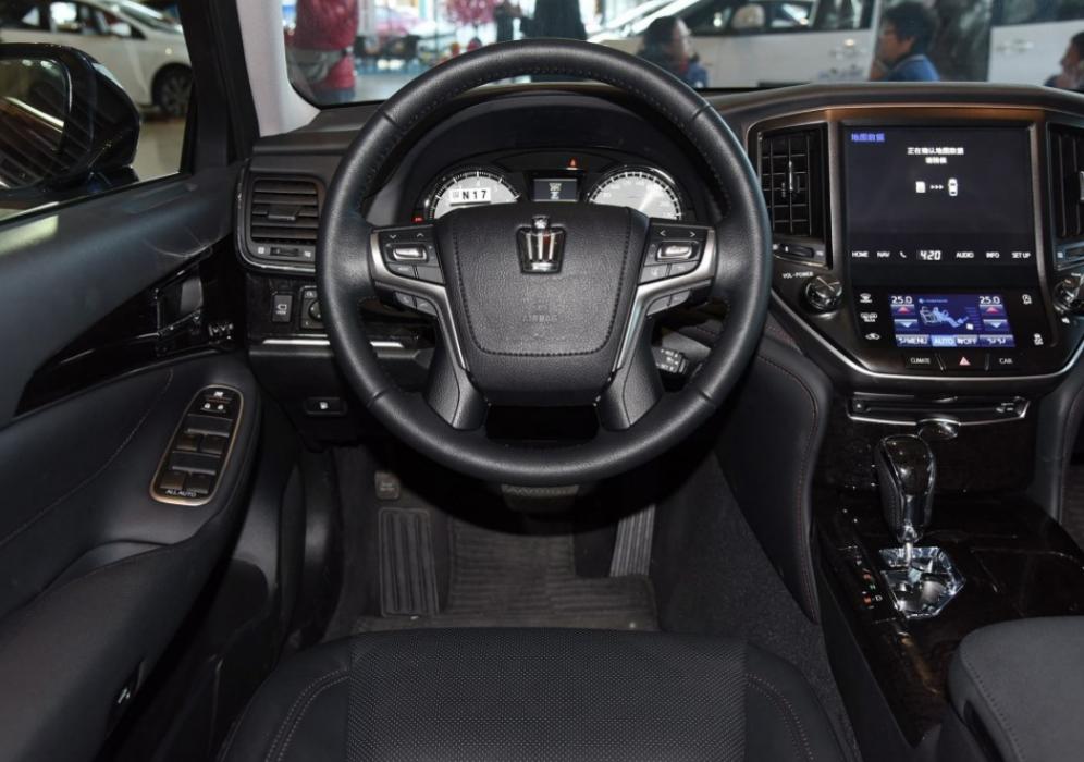 哪一款丰田皇冠价位最便宜,买哪款丰田最好