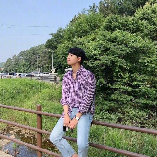 180男生秋季小奶狗穿搭推荐,奶狗风男生少年感穿搭