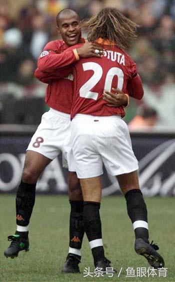 足坛史上10大任意球,震惊全世界的十大任意球破门