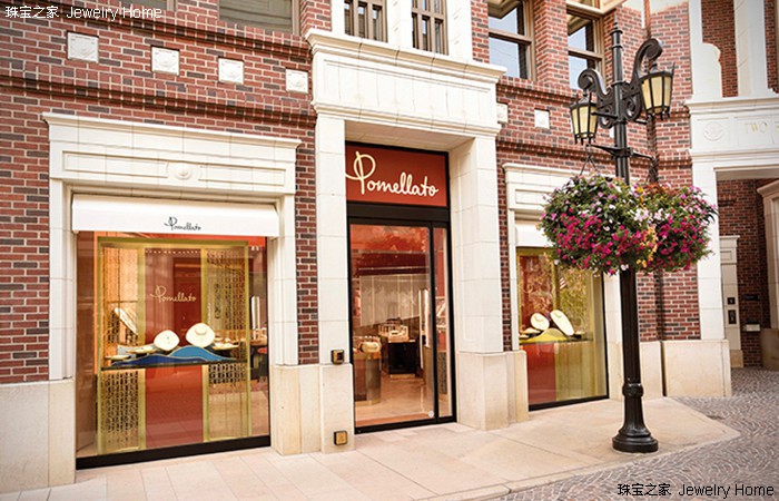 News传送门丨JNA台风天也不王颁奖？这得是多么敬业啊！