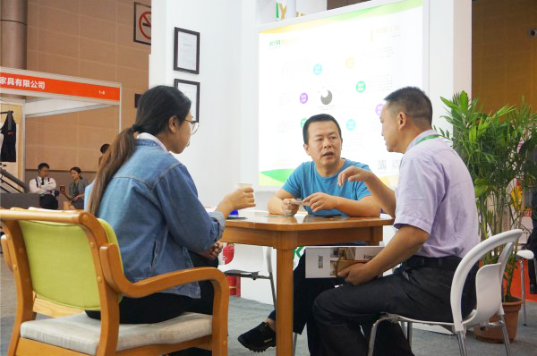 康源集团首次亮相丝路国际老博会日式介护理念成行业新看点