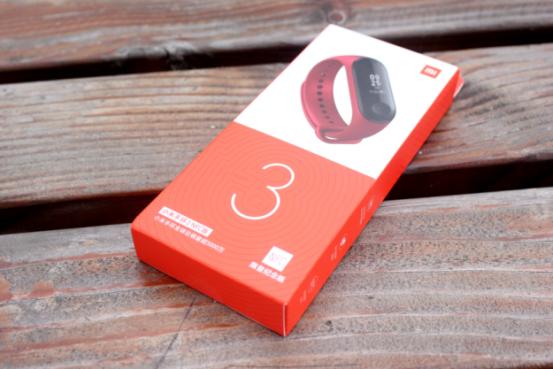 小米手环3nfc现在值得买吗,最新版的小米手环3nfc版本