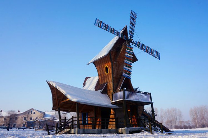 冰城伏尔加:“晴空下的雪域恋歌”让你知道旅行和旅游是两码事!