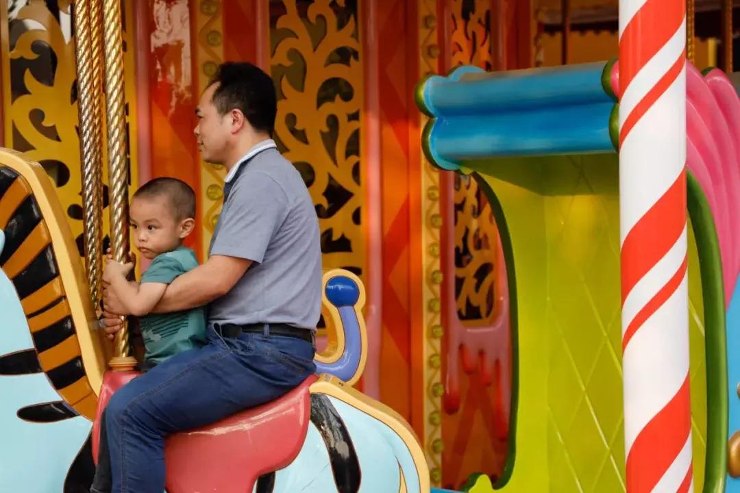 转接环如同原生操控性基因强大佳能EOSR初步评测