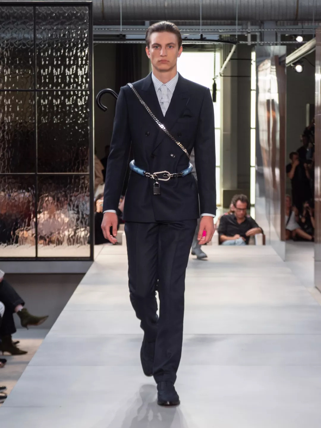 burberry现代中国新年广告,burberry新中式