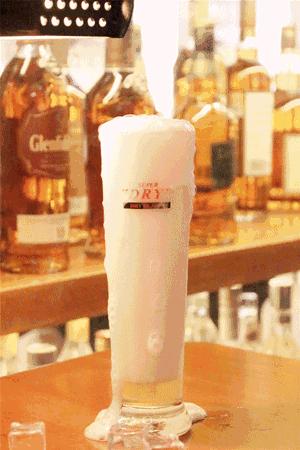 畅饮半个月！这家“自选型”酒吧就在民歌湖酒吧街！