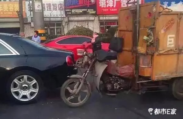 如何防止别人停车刮蹭到自己的车,慌乱怎么办最有效