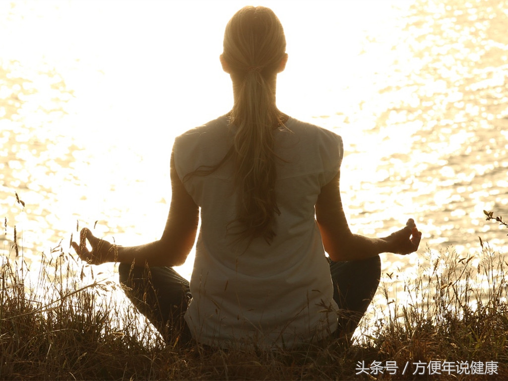 不光是老年人，也许你已经得了失眠症，这几种方法助你入睡