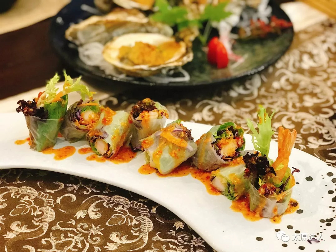 7折！开在美术馆里的大师级日料！100+种菜品无限畅吃~