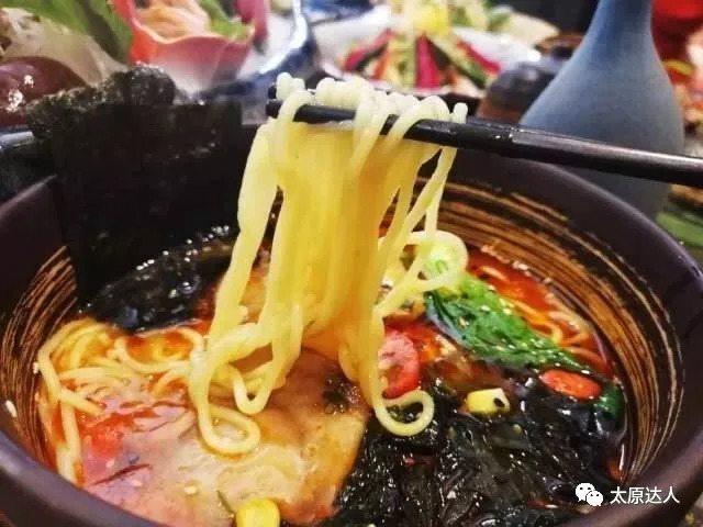 7折！开在美术馆里的大师级日料！100+种菜品无限畅吃~