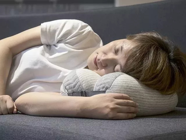 一根夹心饼干热量,夹心饼干一根一根的