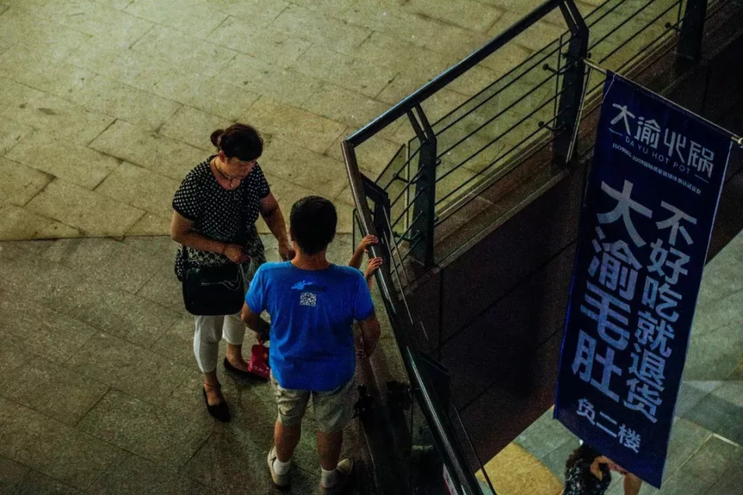 南京的夜晚真实图片,2005年的南京街头真实影像