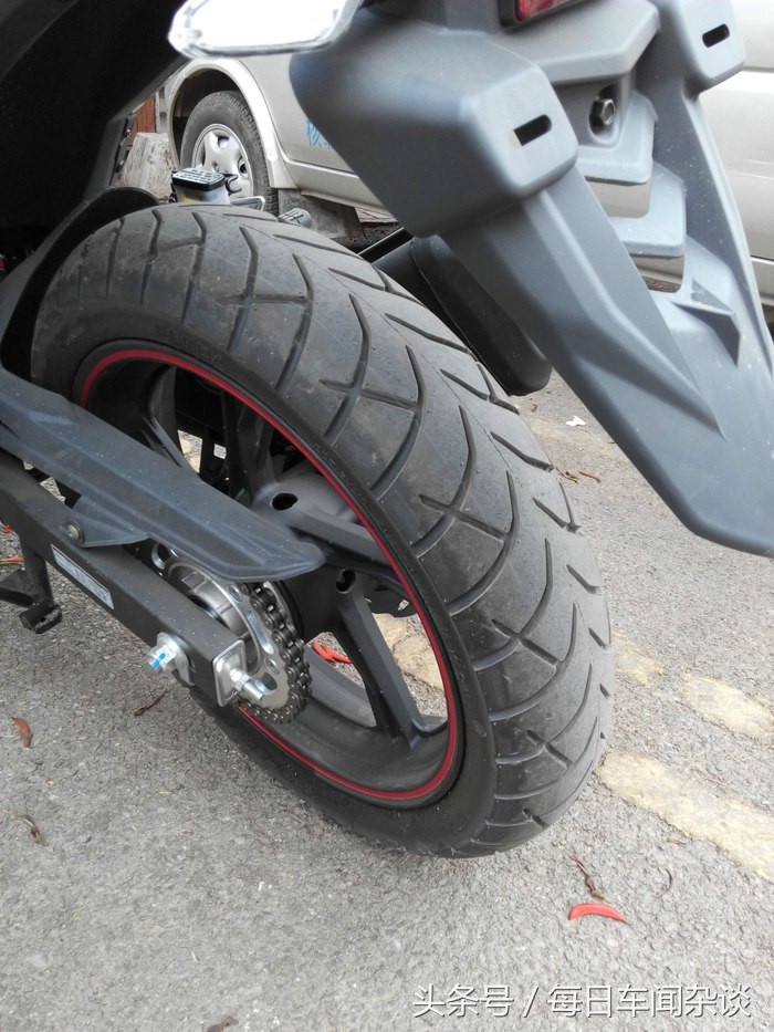 花1万多买了个摩托车,新手可以直接入手大排量摩托车吗