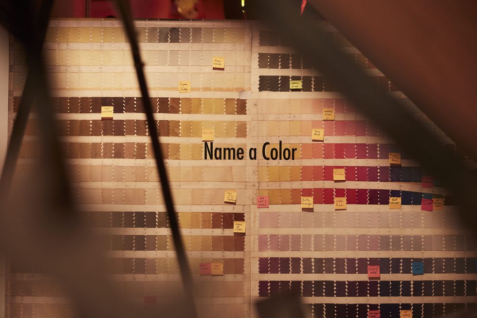 Hermès丝巾为何让全世界女人都着迷？爱马仕丝巾俱乐部给你解答