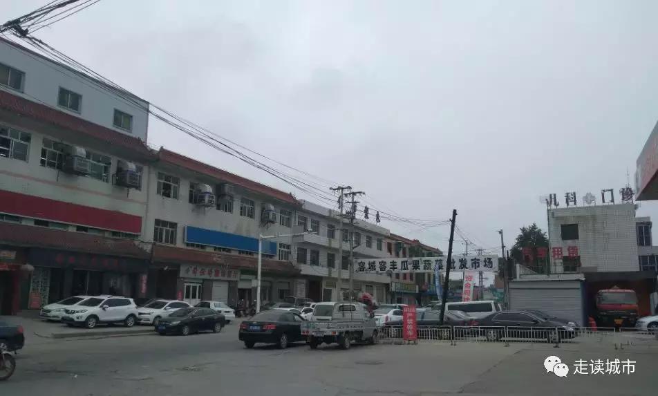 容城县容城镇容城小学,容城镇和容城大道有什么区别