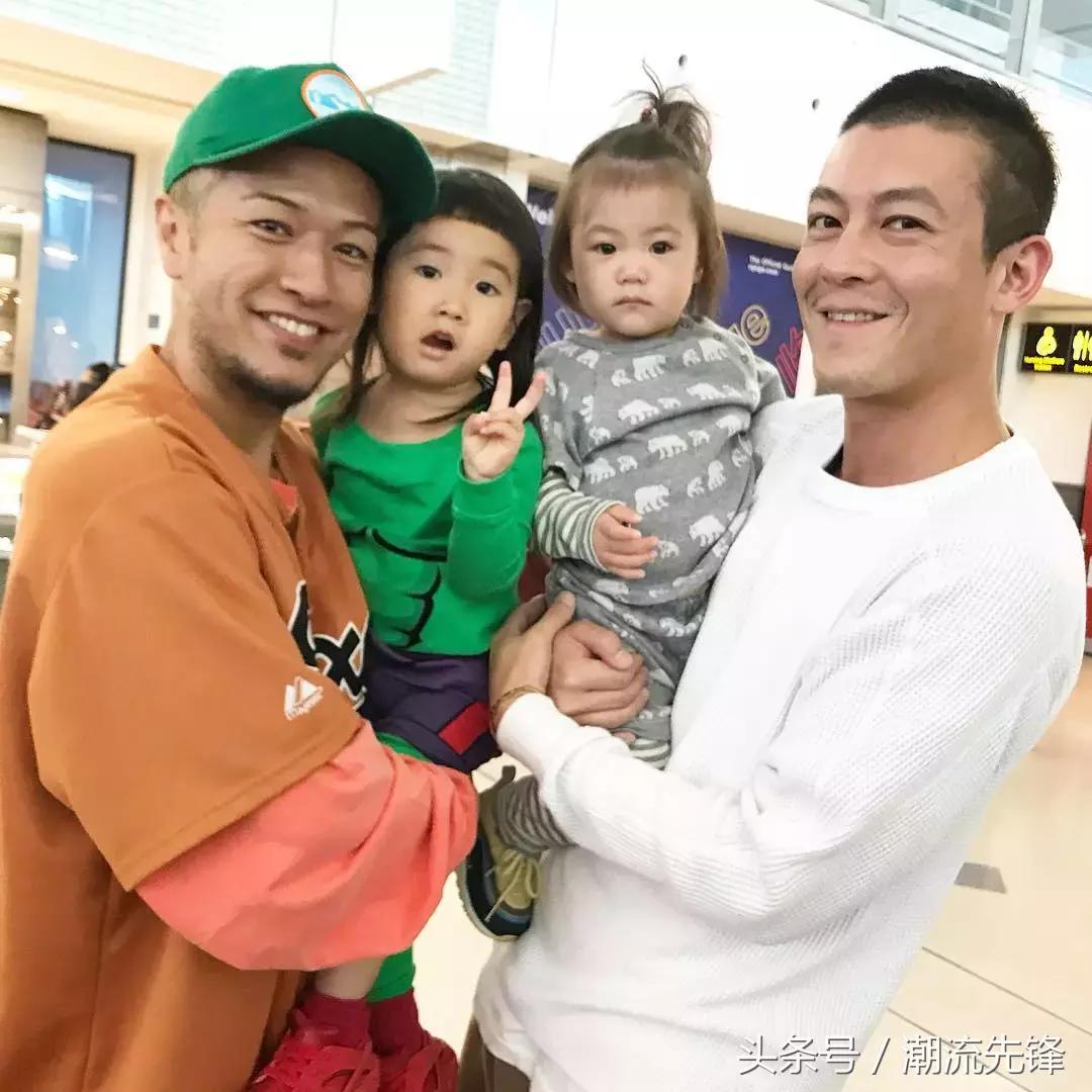 陈冠希给女儿设计鞋,陈冠希为女儿穿潮牌