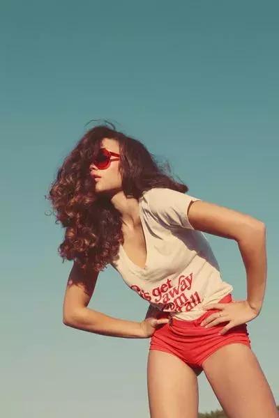 瑜伽斜板式，2分钟支撑，均匀瘦全身胜过跑步1000米