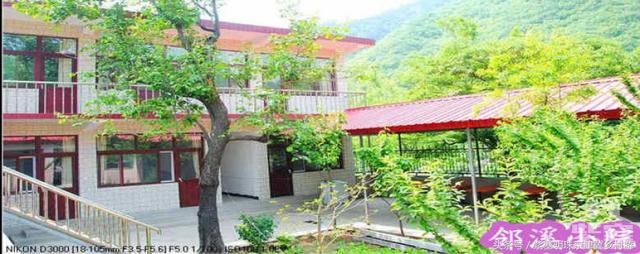 黄花城水长城特色,黄花城水长城景区里有什么吃的