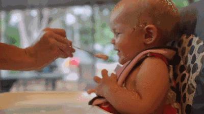 带小孩坐飞机送耳塞,带宝宝坐飞机担心宝宝耳膜