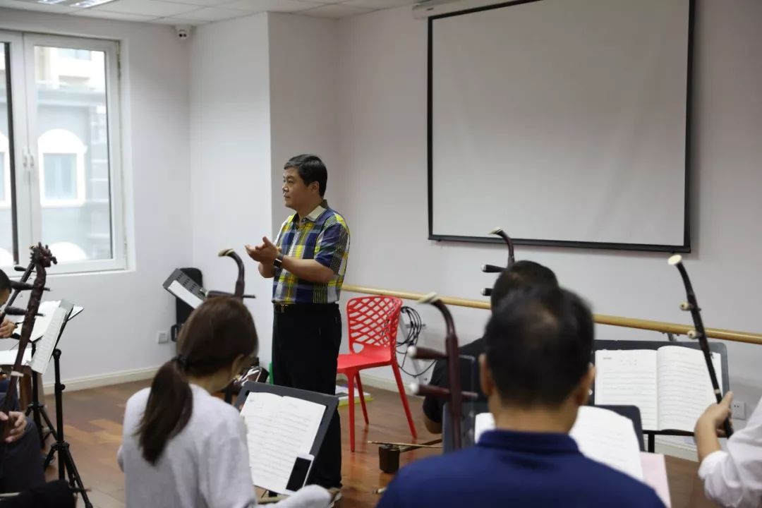 中国民族管弦乐学会青岛成功举办古筝二胡琵琶考级指导教师研修班