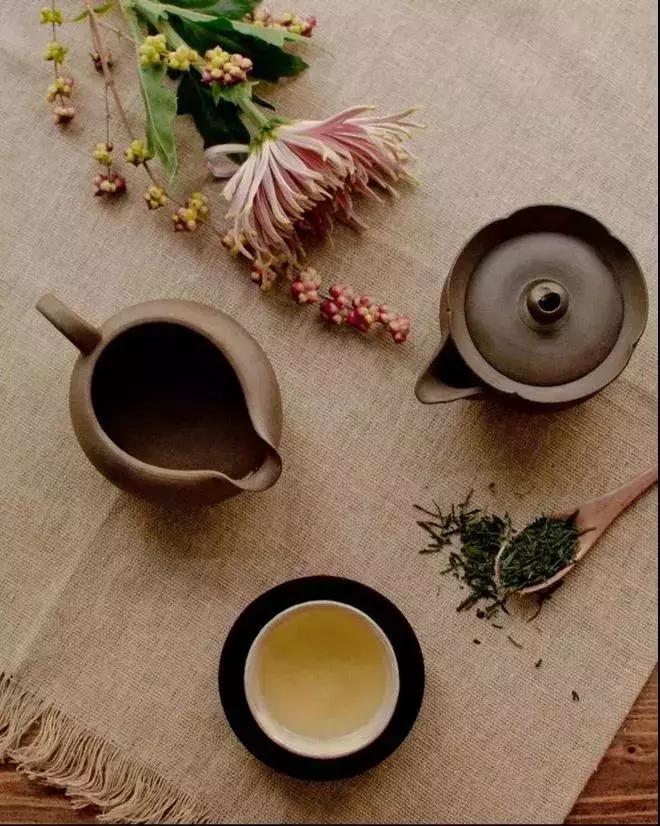 如何判断老生普茶的好坏,如何判断狗牯脑茶的好坏