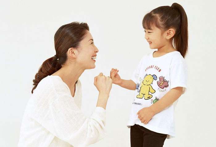 孩子在外面玩不跟着我们走怎么办,孩子在外面玩就是不进屋怎么办