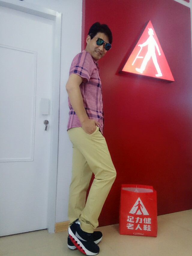 足力健老人鞋送父母首选,足力健老人鞋爸爸妈妈鞋