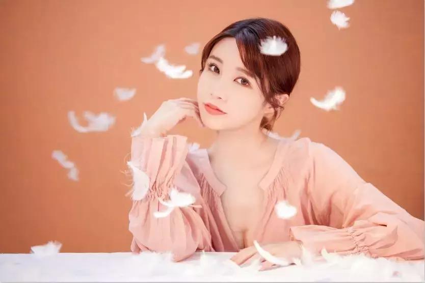 美沫艾莫尔八周年,美沫艾莫尔开箱