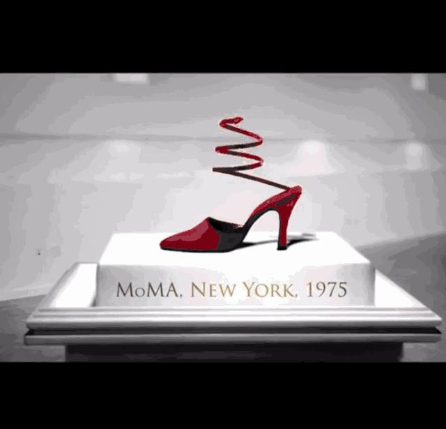 renecaovilla鞋价,renecaovilla店员试鞋