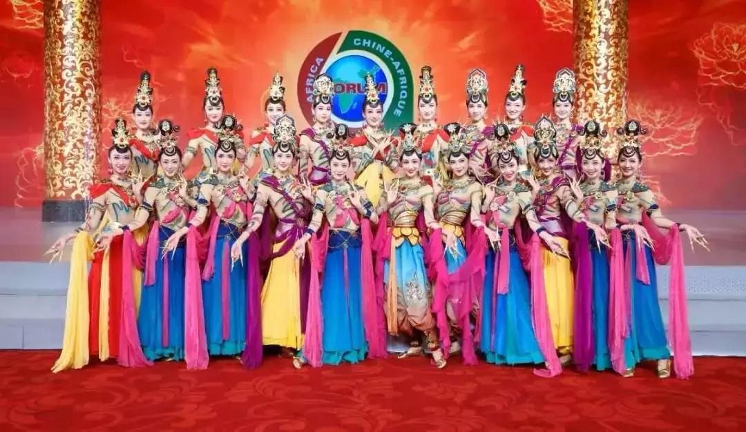 纵世间有百媚千红，唯你是我情之所钟｜《美在东方》歌舞晚会