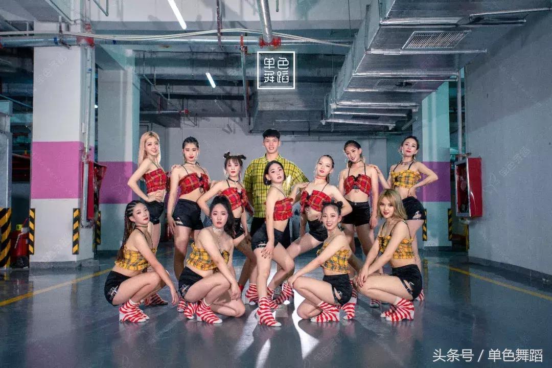 跳舞软趴趴没力量感,跳舞软趴趴怎么练