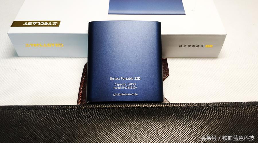 方便携带超长续航小巧玲珑,小巧便携携带非常方便