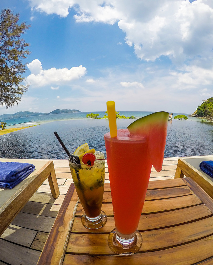 全球婚礼目的地探路：NAKA，悬空在半山腰上的透明火柴盒