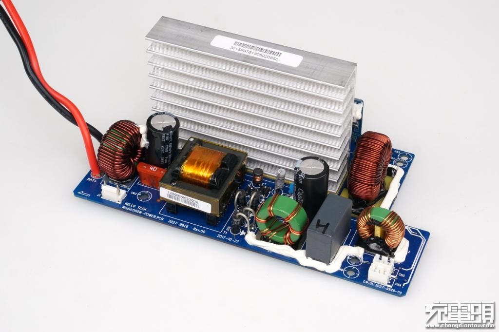 电小二户外电源拆解,电小二户外电源拆机