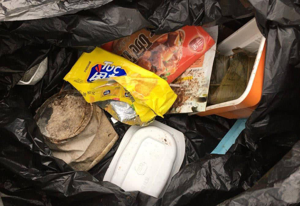 我的爸爸特别喜欢钓鱼,我的爸爸喜欢钓鱼作文二年级