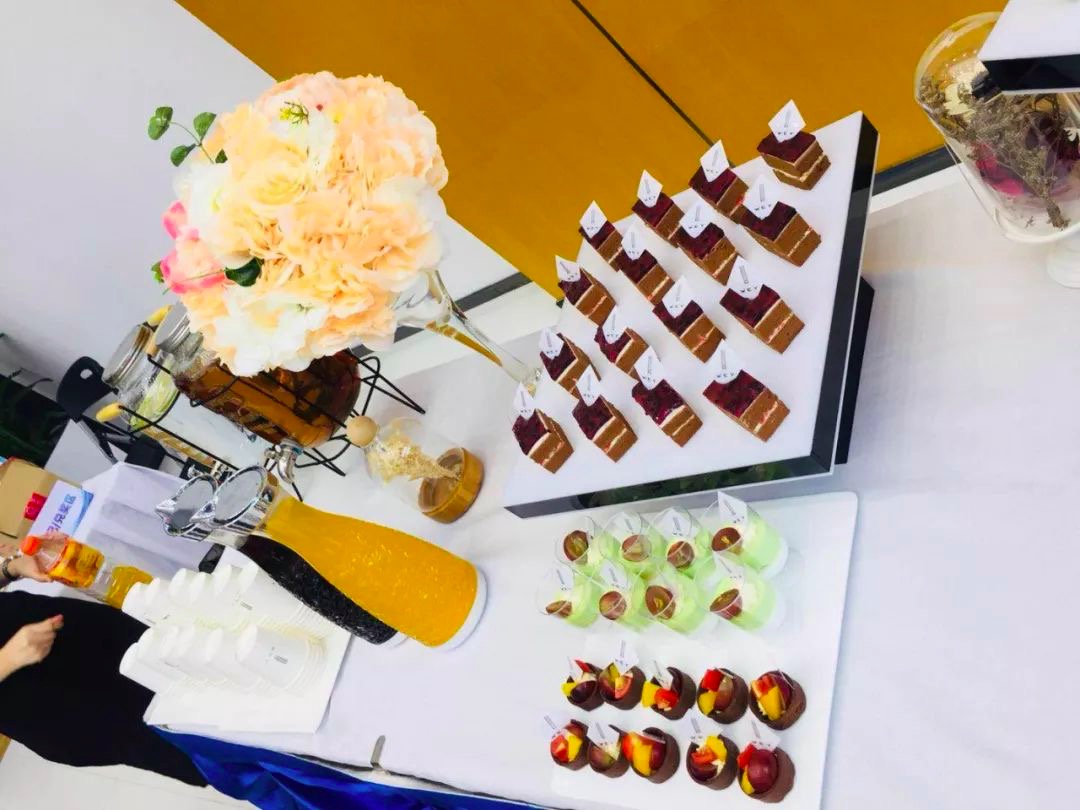 WEY你喝彩广州为众兴WEY增城店盛大开业