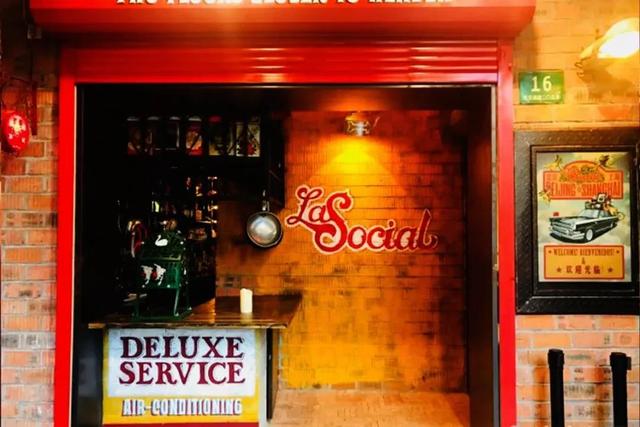 香港尖沙咀夜景2018,火遍魔都的夜店