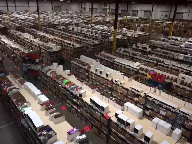 在网上开网店收入多少钱,小伙投资16万的店到底该怎么赚钱