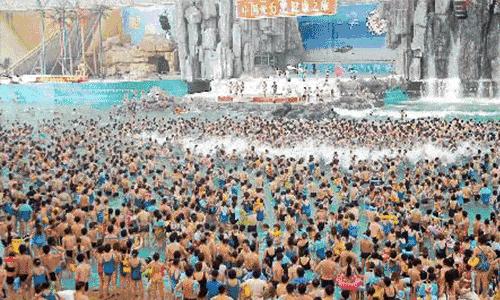 贫穷再次限制了我们想象,贫穷也限制我的想象力小学生