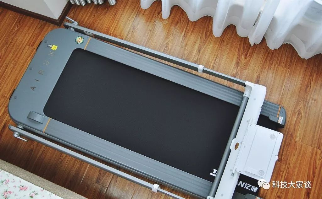 亿健带按摩功能跑步机测评,亿健精灵智能跑步机