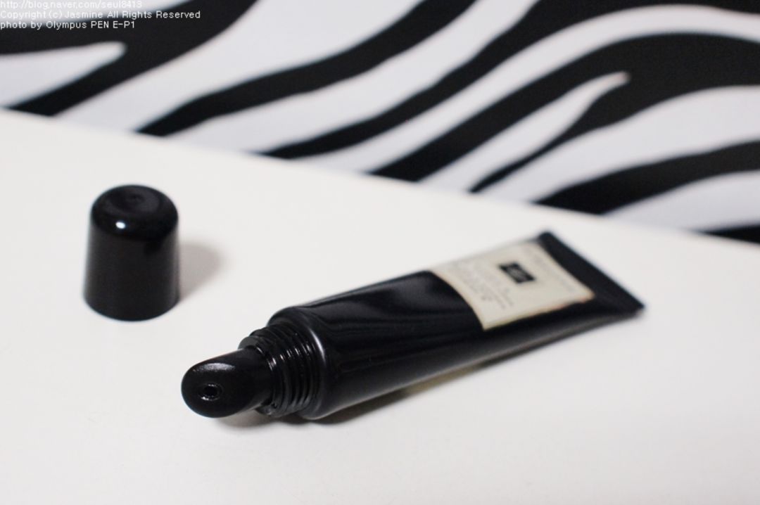 口碑爆表的12款秋冬润唇膏，不买你的嘴会不答应！