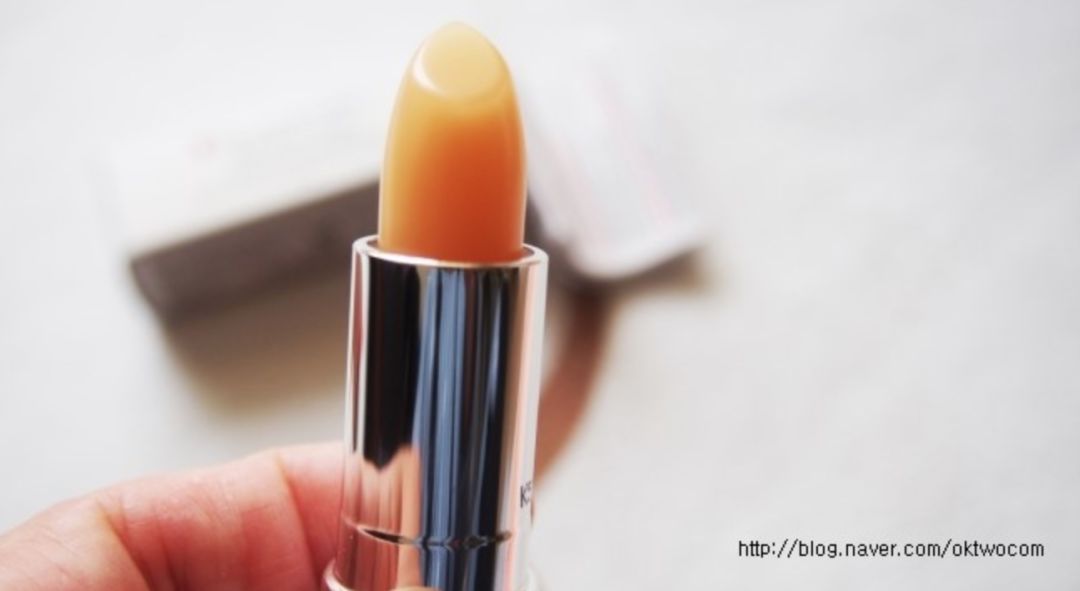 口碑爆表的12款秋冬润唇膏，不买你的嘴会不答应！