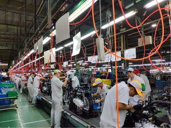 常州光阳工厂在哪里,我们去工厂参观了一周英语