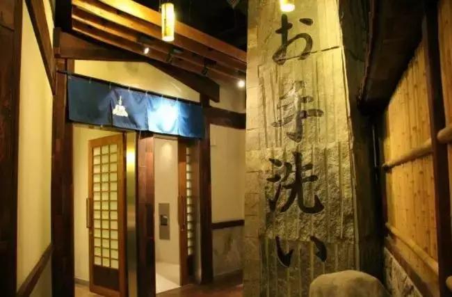 日本街头巷尾常用日文标识,日本街头到处都用汉字