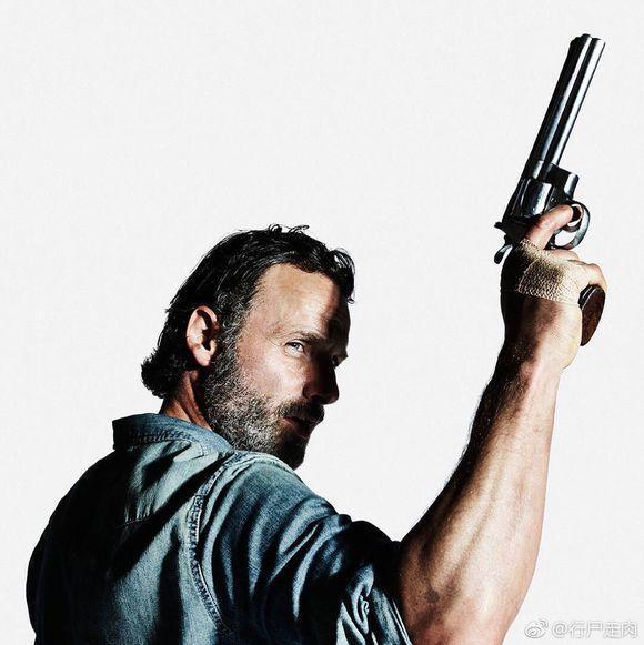 行尸走肉第九季十五集丧尸掉头,行尸走肉第九季丧尸说话片段