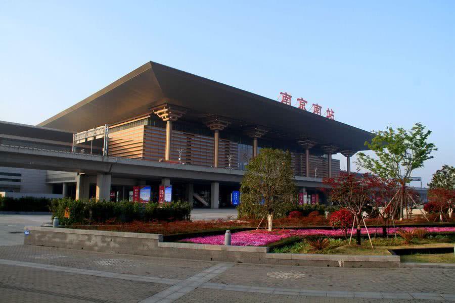 投资300亿打造亚洲最豪华的高铁站,亚洲第一大高铁站建设
