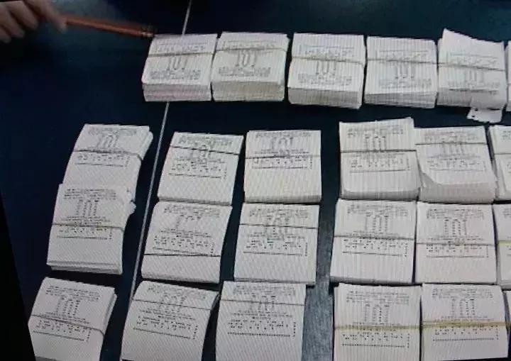 在朋友圈里卖的东西犯法吗,朋友圈卖什么判刑