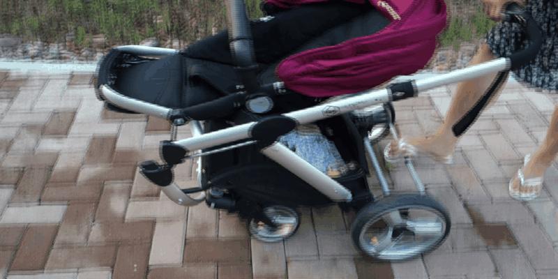 儿童推车放哪里合适,儿童推车买什么款