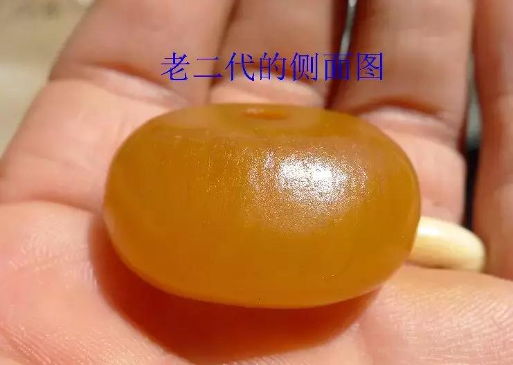 老蜜蜡的特征和图片,真正老蜜蜡的图片